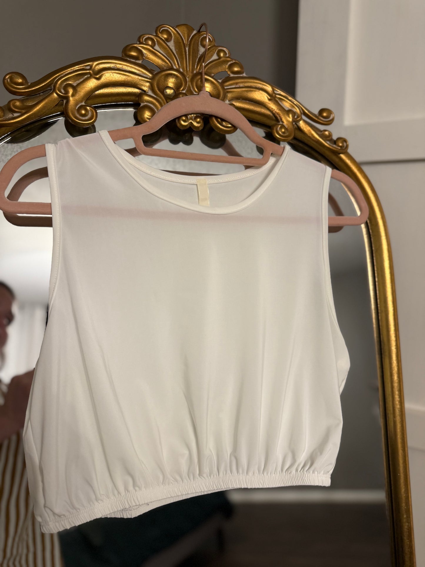 Sleeveless Half Tee